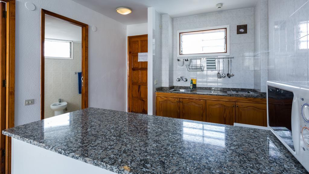 פלאייה דל אינגלז Tagoror Beach Apartments - Adults Only חדר תמונה